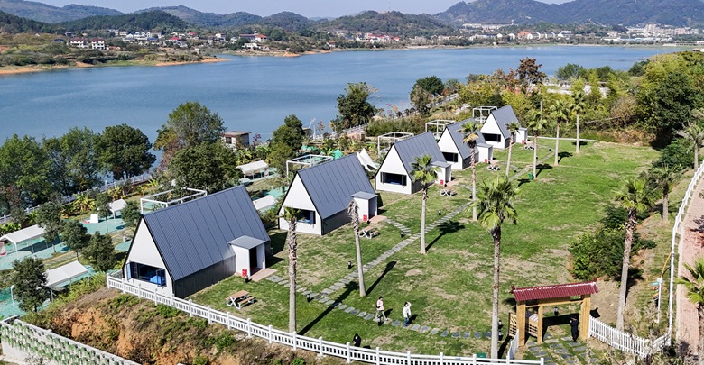 生态富民 旅游兴村